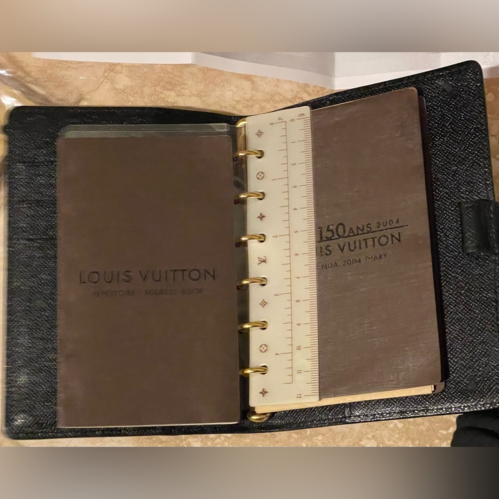 Louis Vuitton Black Epi Leather Travel Agenda EUC COA Full Set - Picture 13 of 15